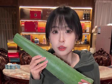 和老郭沉浸式吃播 #郭师傅 #厂二代 #吃播 #酸马奶