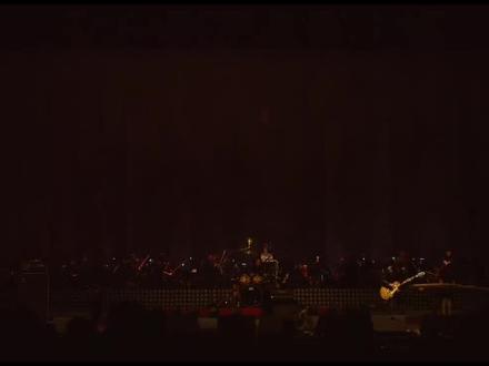 #雷鬼第一人#现场之王#摇滚 #谢天笑#是谁把我带到了这里