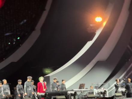 2026.1.1 也是听到了《坦白》的首唱惹
#电音风暴节 #薛之谦 #stormfestival #南沙电音节 #音乐现场