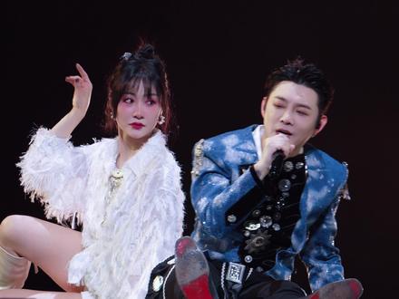 随机掉落一枚小室独家 @宝石Gem《心太软2025》直拍📷#老舅唱了改编版的心太软