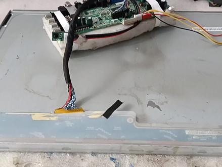 液晶屏出现左右两个画面?无需烦恼且听我给大家分析讲解并修复! #学霸请就位