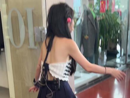 冯提莫现场直播#冯提莫