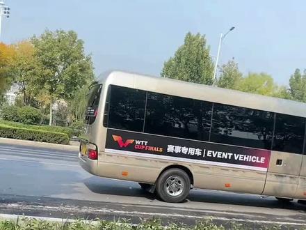这个比赛阵容,规模算不算最大?要是去应聘个保安是不是可以免费看比赛!#新乡#乒乓球比赛 #记录这一刻 #WTT #希望疫情早点结束恢复正常生活