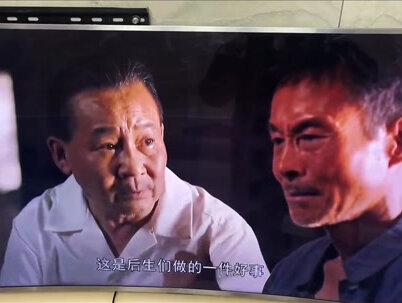 小米55寸蓝屏开机不显示,通通不换配件,当场搞定,只要切断一根通病保护#液晶屏维修#家电维修#电视#电视机 #电器