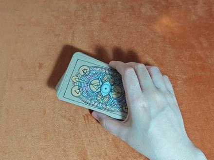 塔罗牌看看cortis马丁安乾镐关系#cortis #马丁 #安乾镐#马酒 #塔罗