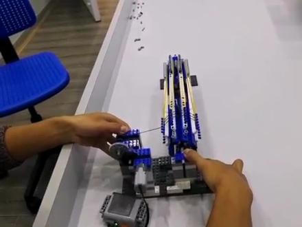 乐高加特林机枪#机器人编程 #抖音小助手