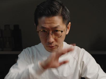 低因咖啡是如何做到低因的?低因好喝小技巧 低因咖啡等于不好喝吗?这是一个事实,还是一个处理不当的借口?
低因是如何实现的?为什么低因咖啡经常容易踩雷?
有没有什么办法可以让低因咖啡变得好喝呢?(我们分为加工端和萃取端来说)
低因咖啡大科普📖用一期视频给大家讲清楚~
#低因咖啡 #低因咖啡豆 #咖啡知识 #咖啡干货 #咖啡科普