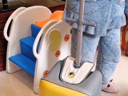 QBOX儿童行李箱可坐骑懒人遛溜娃神器可登机男女孩宝宝拉杆旅行箱#户外 #带娃出门 #方便又实用 #生活好帮手 #好东西一起分享