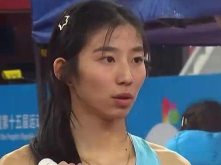 全运会江西再添一金!南昌小将危菱侠勇夺女子撑杆跳高冠军。