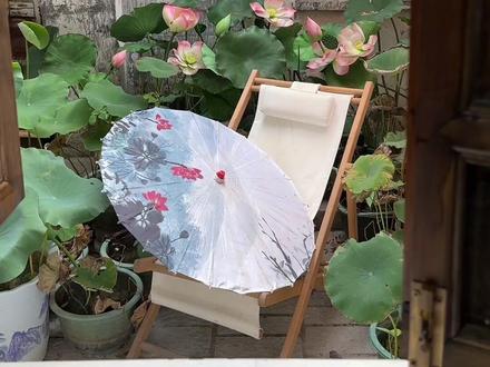 好想和你住进这样的小院子里 一起共度余生.
