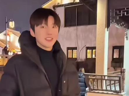 郝熠然的来时路#你才是镜头焦点 #谁教的娃这么优秀😀 #一本正经游客照