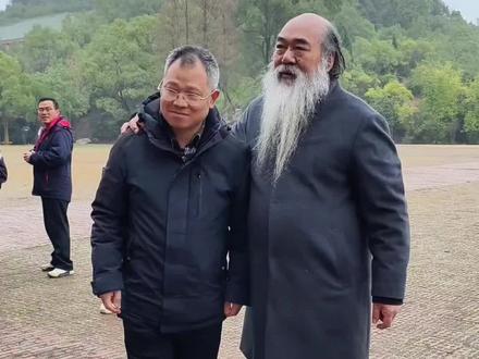 来来来,正源老师王的门生看过来……