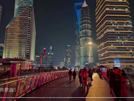 电视剧老舅里面的粤语歌都太好听了。👏🏻👏🏻