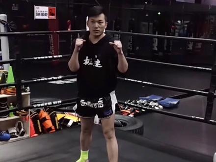 #泰拳 “傻瓜式”泰式扫踢动作教学。。