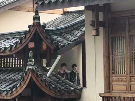 #总要来趟张家界吧 #创作者中心 #创作灵感 #张家界永定文旅推荐官 #时代少年团 时代少年团都来张家界啦!所以你们总要来趟张家界,让这里的美景美食惊艳全世界!来张家界,赴一场山水之约,品一杯莓茶醇香!