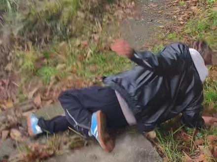 过年喝醉了 家人们就是这个BGM!谁用谁知道 谁用谁受益,用这个右下角BGM,我已经破万播放量,感谢 抖音!
#抖音玩法合伙人计划