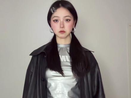 还续火花吗?#反差 #抽象变装 #有种生物叫大叔 #西格玛男人