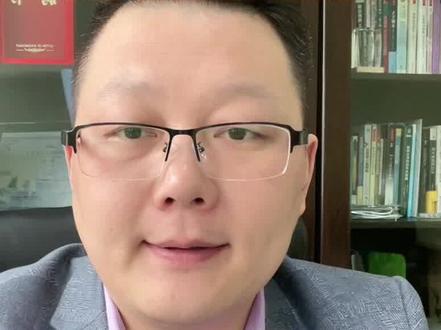 如果妈妈长期对孩子诉苦,把孩子当做情绪垃圾桶,会把孩子压垮,让孩子活在撕裂中。#诉苦 #压垮孩子的最后一根稻草 #原生家庭对一个人的影响有多大