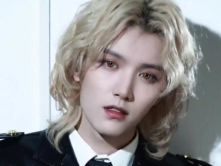 灵超线下怒锤私生!!!#灵超 #私生 #娱乐评论大赏