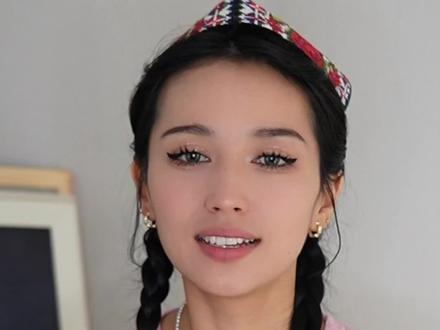 塔吉克族 ,帕米尔高原的雄鹰,冰山上的英雄;
中国唯一的原住白种人少数民族 ,我国还有俄罗斯族 塔塔尔族 也是白种人民族 ,
新疆,新疆美女 ,塔吉克美女,帕米尔高原,喀什,塔县县城,塔吉克自治县,木吉乡火山口,班迪尔湖,盘龙古道 ,瓦恰走廊,#新疆 #塔吉克族 #旅行推荐官 #五一 #西域风情