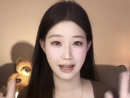 夏日冰火CP|榴莲山竹冰 谁懂啊!榴莲和山竹才是天生一对!冰镇之后巨好吃!软糯的榴莲,搭配清甜冰爽的山竹,中和所有甜腻,一口下去太满足了!#榴莲山竹冰#夏日神仙甜品#冰镇水果吃法#榴莲的神仙搭档#制作榴莲山竹冰