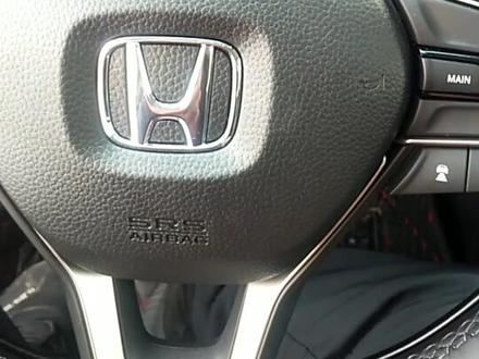 十代雅阁换完轮胎就显示胎压过低报警,拍摄视频时间短,下个视屏教大家怎么取消