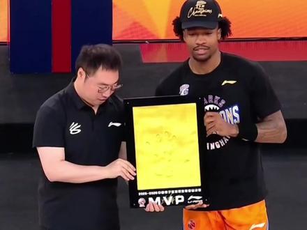 上海男篮究竟是怎么得到古德温的?这个视频告诉你答案 #古德温 #上海男篮 #山西男篮 #dou来cba