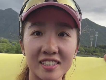 第一次参加亚运会的中国香港姑娘梁颖桉,对杭州亚运会赞不绝口!#中国香港 #赞不绝口 #亚运会 #赛艇 #好印象