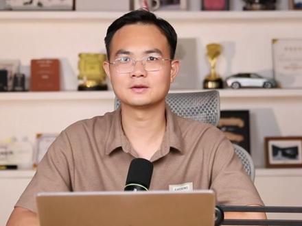 黄仁勋拜访张忠谋,相识几十年,亦师亦友 #黄仁勋 #台积电 #英伟达