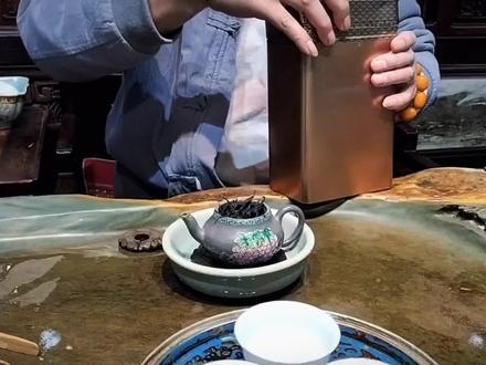 三杯工夫茶泡出来茶汤漂亮吗 潮汕功夫茶基本功你会不会 习惯吗 #工夫茶 #茶文化 #功夫茶 #茶生活 #品茶 #潮汕茶 #泡茶技巧 #凤凰单丛茶 #单丛茶 #茶聚