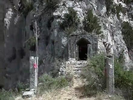 山中游玩遇到了要不要跑?#寺庙 #户外探险 #科普 #盗墓笔记