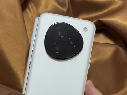 努比亚豆包手机有点不一样!#努比亚豆包手机 #豆包 #中兴努比亚 #数码