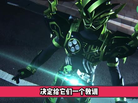 震惊!某中年大叔,偶遇开挂玩家,拼尽全力无法战胜!!! #假面骑士 #特摄 #特摄剧 #假面骑士exaid #我在抖音看动漫