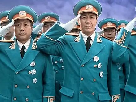 《亮剑》大结局:李云龙早逝,丁伟失踪,铁三角就属孔捷混的最好 #亮剑 #好剧推荐 #抗战剧 #李云龙