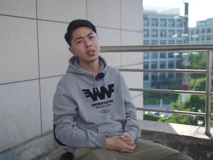 这技术吹了20年 现在竟然屁不都响一个?#v2x #车联网#智能汽车 V2X全称vehicle to everything,即车对外界的信息交换,它还有一个更霸气且通俗易懂的名字——车联万物。