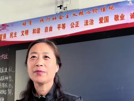 二下语文《雷雨》重点句式仿写,考试常考必考,家长快给孩子收藏练起来#小学语文#二年级语文 #二年级语文下册 #教语文的苗老师呀@DOU+小助手
