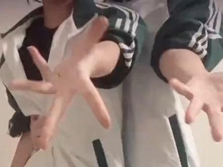 就这个景喻爽。 #喻繁#陈景深#ooc致歉#景喻#柠檬叉摇2