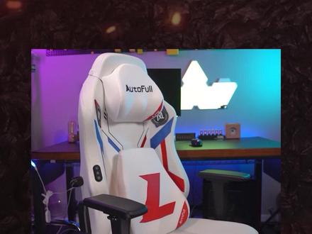 你选椅子还是妹子? #电竞椅 #傲风 #lpl #游戏 #英雄联盟