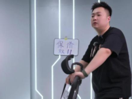 视频有点长,对于18和18pro还在犹豫的可以看完,看看主播是怎么建议的#西昊M18 #西昊M18pro#人体工学椅 #电脑椅