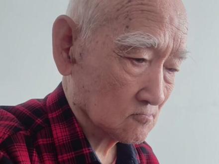 我怎么弄的什么都不会了 #父亲 #家有一老如有一宝 #阿尔兹海默症