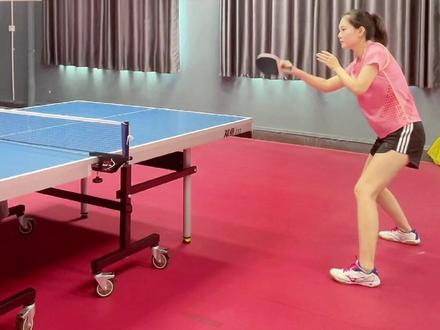 乒乓球大满贯赛是什么比赛 3e5608e784c61f89856147bf5c0016ed~tplv-dy-resize-origshort-autoq-75:330.jpeg?x-expires=1999980000&x-signature=bdlxyXkCnLoxmHBuvENC9rxFuDg%3D&from=3213915784&s=PackSourceEnum_AWEME_DETAIL&se=false&sc=cover&biz_tag=pcweb_cover&l=021684620375516fdbd400a04000000fffffff26c4f00324e5484