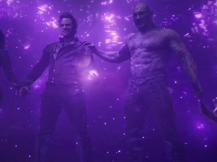 【漫威经典片段|第6集】#星爵 为何可以手握力量宝石?#漫威 #dou上热门 @抖音小助手 @DOU+小助手