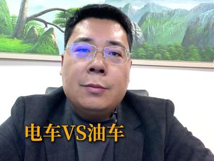 电车VS油车 谁的爬坡能力强 #电动搅拌车 #电动车 #新能源 #燃油车 #重型卡车