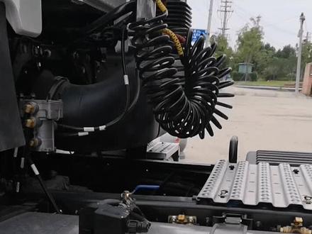 请正确使用主副油箱手动切换阀。仪表盘的切换开关不能切换油路只能切换剩余油量显示