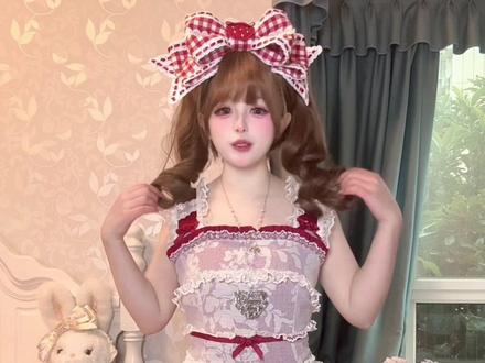 再贩20多万加购量的里雾诗吗有意思
#lo裙安利 #lolita #lo娘 #里雾诗 #芭蕾风