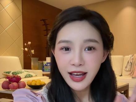 还没出月子,今天去杭州出差,产后137斤现在124斤,虽然瘦了不少,但比起孕前还差很多!#unomi夜燃片