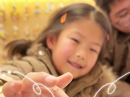 第一视角带了一只情绪稳定的鸟宝回家,可爱到融化#小太阳鹦鹉 #moomoo鸟舍 #鹦鹉 #鹦鹉日常 #第一视角vlog