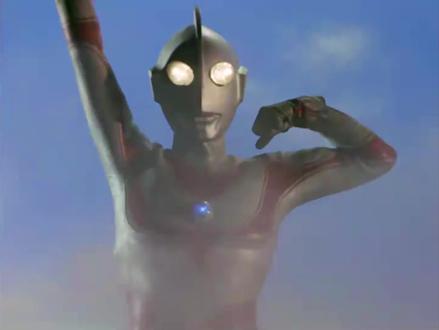 夕阳下的归曼!1V2 永远的神! #奥特曼 #杰克奥特曼