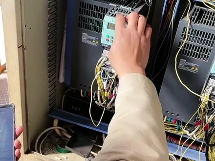 变频器参数调乱了怎么办#电工 #电气 #电工知识