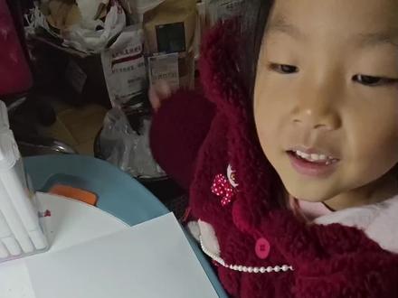 画个kt猫和库洛米。#记录孩子的点点滴滴 #幼儿园 #画画 #孩子的乐趣 #上热门